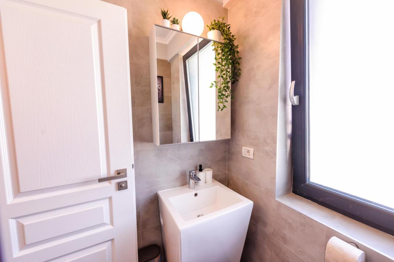 Aquarium Residence Penthouse 5 Năvodari Екстериор снимка